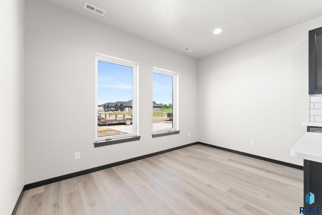 1230 N Titan St Street, Tea, SD 57064