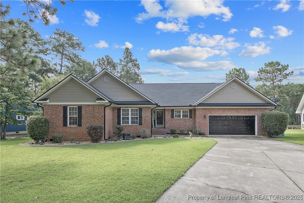 43 Pebble Beach Point, Sanford, NC 27332