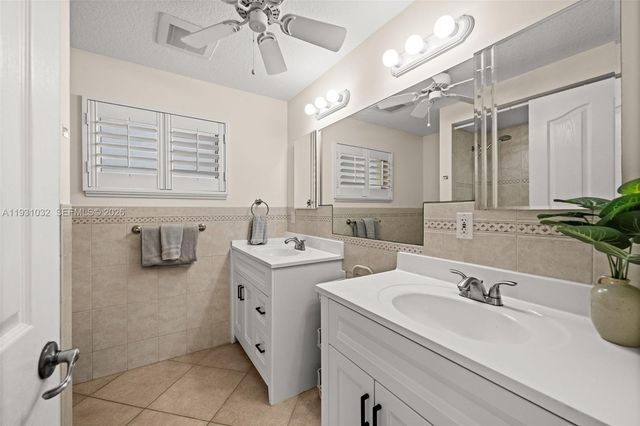 264 Bayshore Drive, Cape Coral, FL 33904