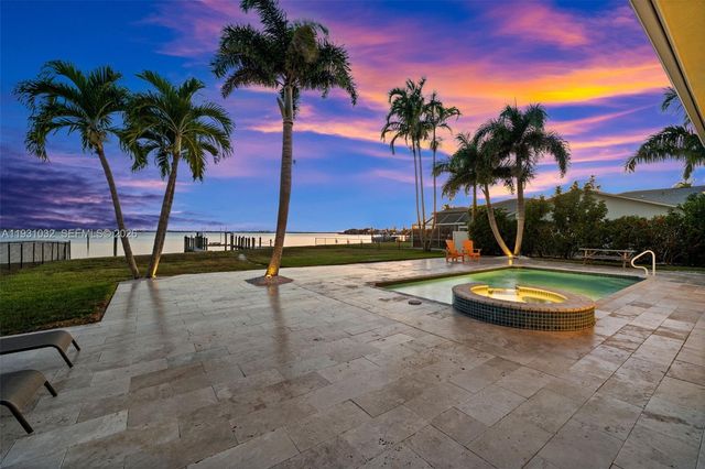 264 Bayshore Drive, Cape Coral, FL 33904