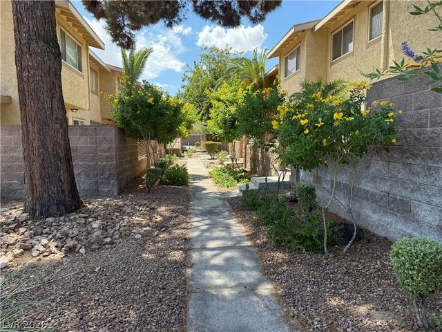 2212 Tall Pine Drive, Las Vegas, NV 89108
