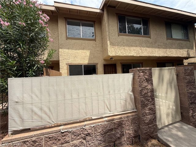 2212 Tall Pine Drive, Las Vegas, NV 89108