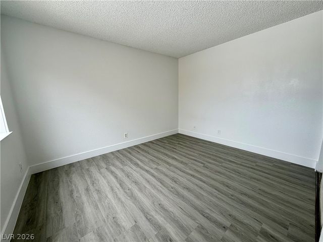 2212 Tall Pine Drive, Las Vegas, NV 89108