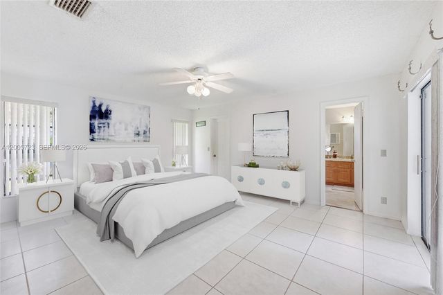 120 NW 84th Way, Coral Springs, FL 33071