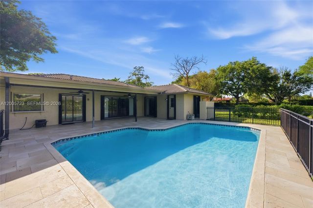 120 NW 84th Way, Coral Springs, FL 33071