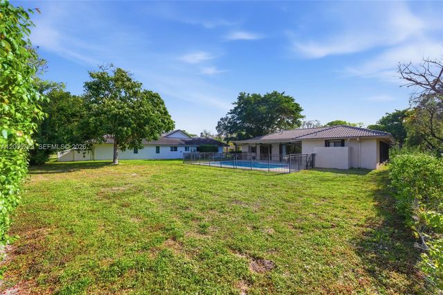 120 NW 84th Way, Coral Springs, FL 33071