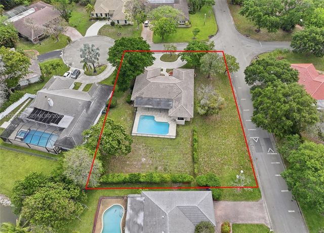120 NW 84th Way, Coral Springs, FL 33071