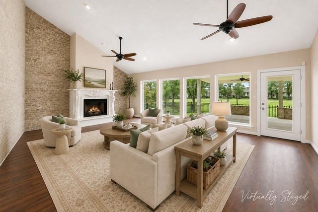 20 Golfview Manor Road, Huntsville, TX 77340