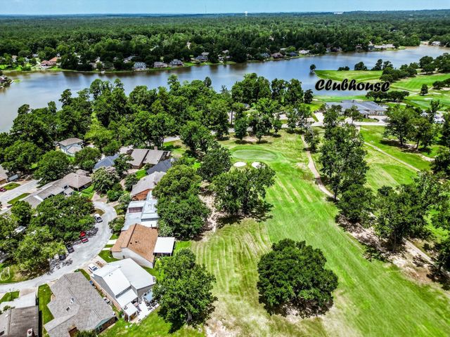 20 Golfview Manor Road, Huntsville, TX 77340