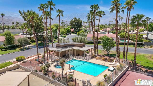 12 Santa Clara Drive, Rancho Mirage, CA 92270