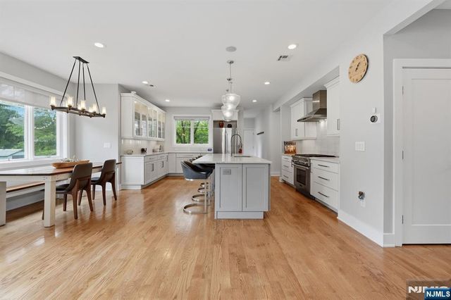 95 Mezzine Drive, Cresskill, NJ 07626