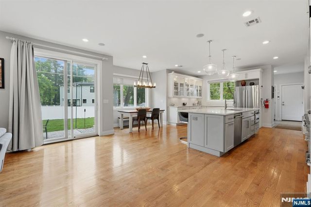 95 Mezzine Drive, Cresskill, NJ 07626