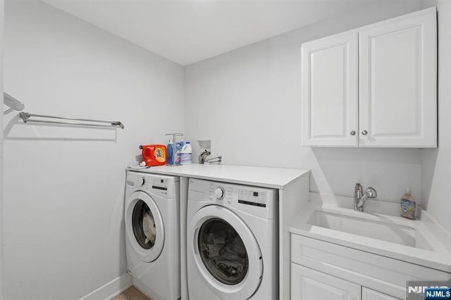 95 Mezzine Drive, Cresskill, NJ 07626