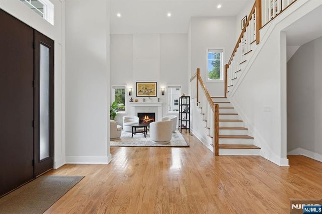 95 Mezzine Drive, Cresskill, NJ 07626