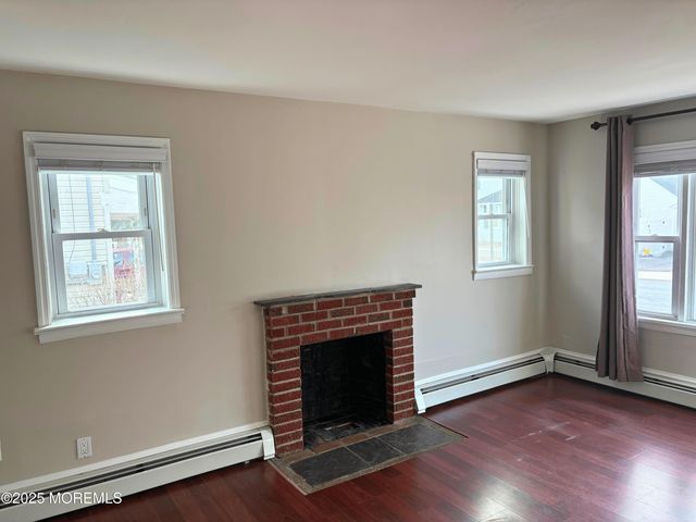33 Prospect Avenue C, Red Bank, NJ 07701