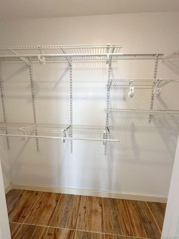 818 60th Street 6B, Brooklyn, NY 11220