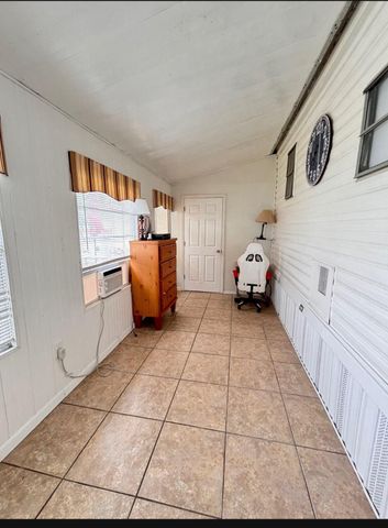 875 NE 48th Street 186, Deerfield Beach, FL 33064