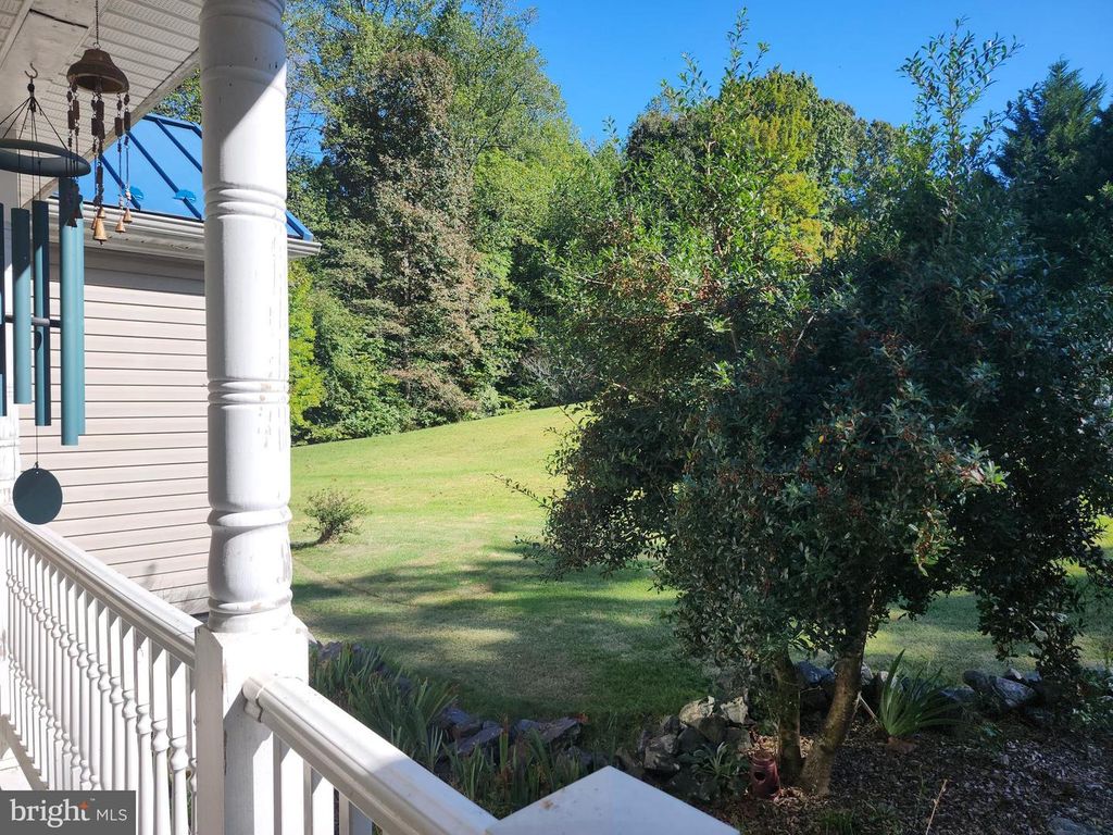 8314 MYRTLE LN, King George, VA 22485