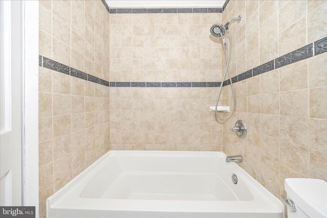 6802 RUHLAND DR, Frederick, MD 21702