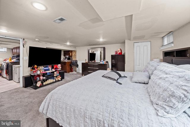 1742 GLEN RIDGE RD, Parkville, MD 21234