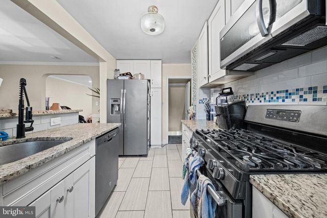 1742 GLEN RIDGE RD, Parkville, MD 21234