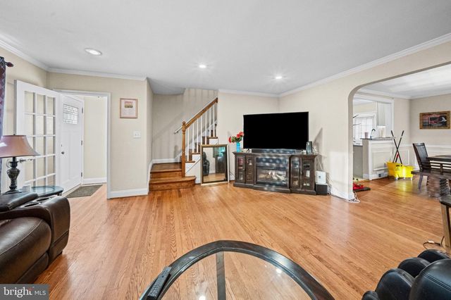 1742 GLEN RIDGE RD, Parkville, MD 21234