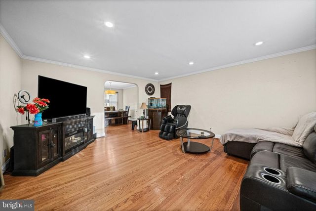 1742 GLEN RIDGE RD, Parkville, MD 21234