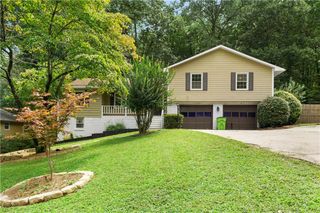 2162 Tourney Drive, Marietta, GA 30062