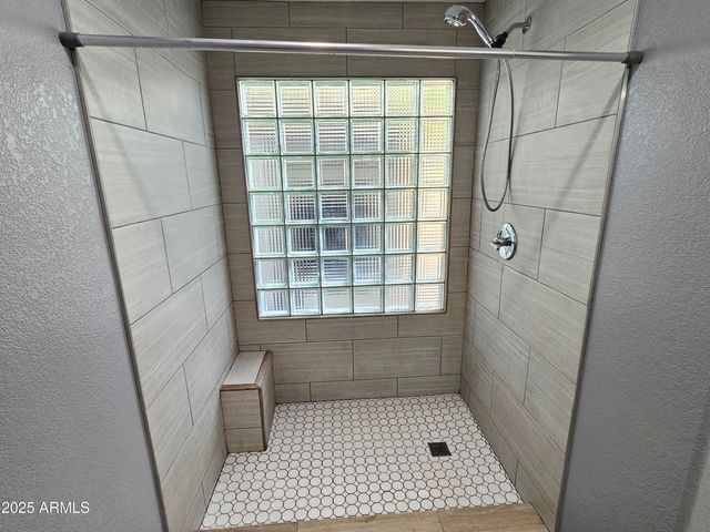 1131 N HAWK Lane, Gilbert, AZ 85234