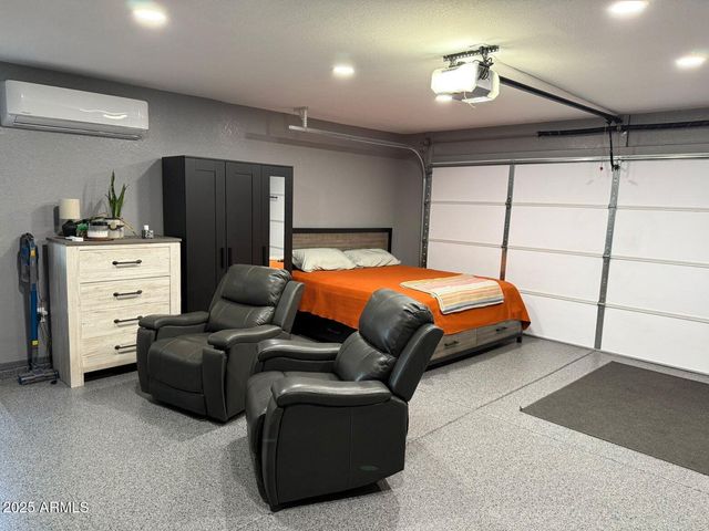 1131 N HAWK Lane, Gilbert, AZ 85234