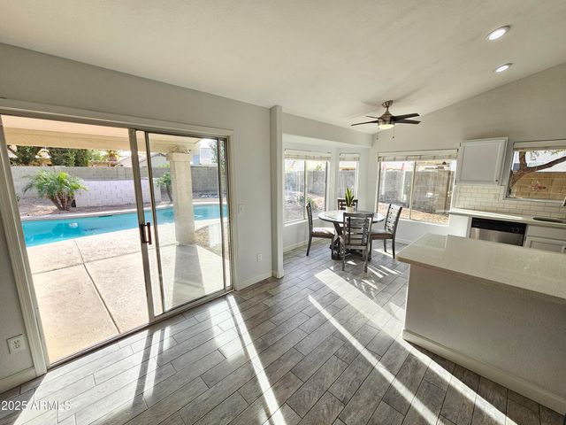 1131 N HAWK Lane, Gilbert, AZ 85234