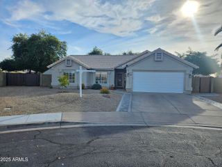 1131 N HAWK Lane, Gilbert, AZ 85234