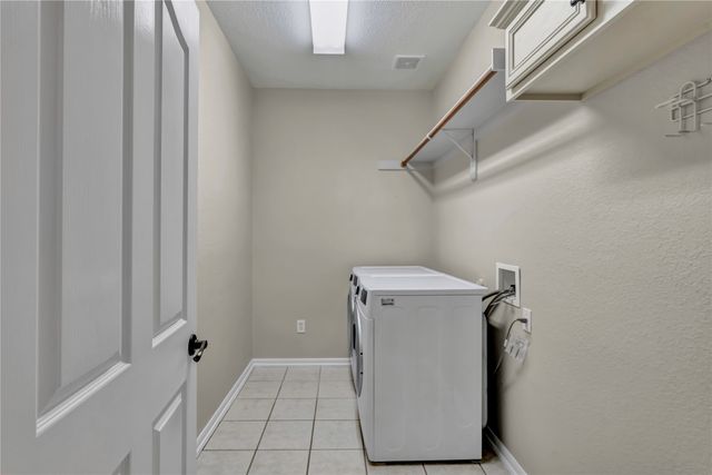 1302 Rosebriar Lane, Mansfield, TX 76063