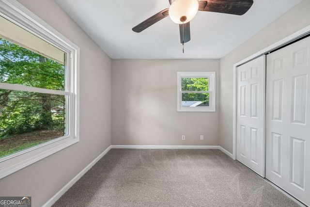 1352 White Oak Street SE, Conyers, GA 30013