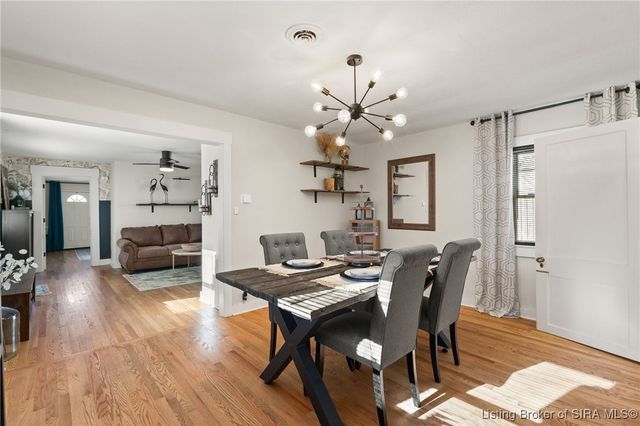 626 Mechanic Street, Jeffersonville, IN 47130