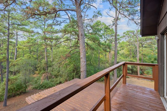 188 Tahitian DR, Bastrop, TX 78602