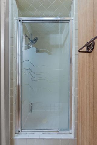 188 Tahitian DR, Bastrop, TX 78602