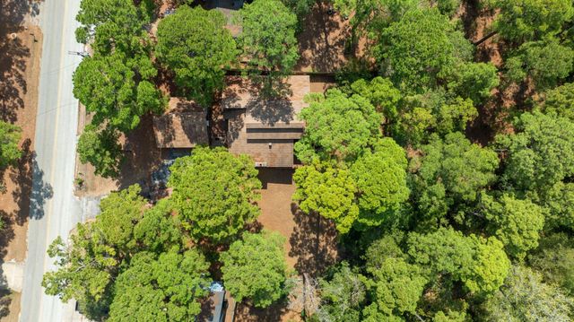 188 Tahitian DR, Bastrop, TX 78602