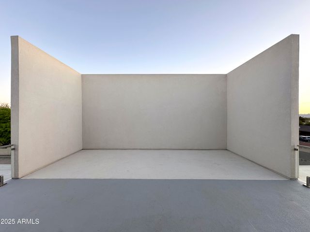 10310 N 37TH Street, Phoenix, AZ 85028