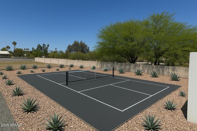 10310 N 37TH Street, Phoenix, AZ 85028