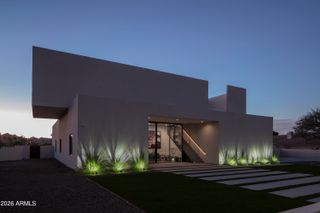 10310 N 37TH Street, Phoenix, AZ 85028