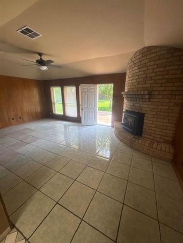20114 Foxchester Lane, Humble, TX 77338