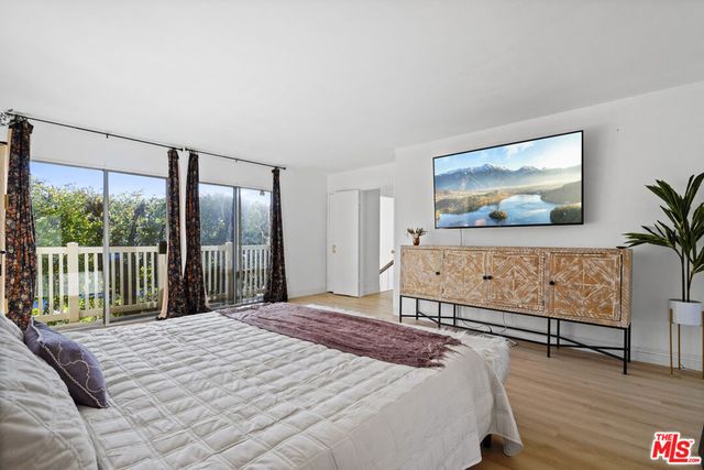 5245 Coldwater Canyon Avenue Unit C, Sherman Oaks, CA 91401