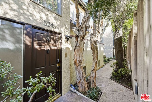 5245 Coldwater Canyon Avenue Unit C, Sherman Oaks, CA 91401