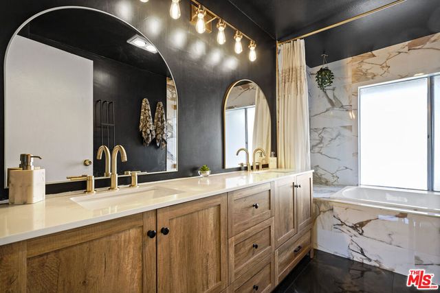 5245 Coldwater Canyon Avenue Unit C, Sherman Oaks, CA 91401