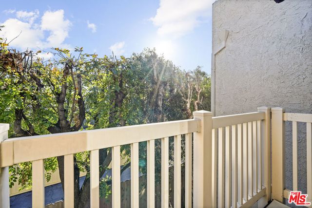 5245 Coldwater Canyon Avenue Unit C, Sherman Oaks, CA 91401
