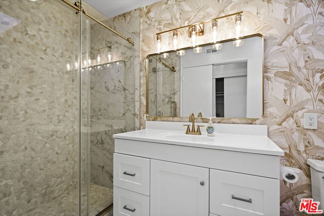 5245 Coldwater Canyon Avenue Unit C, Sherman Oaks, CA 91401