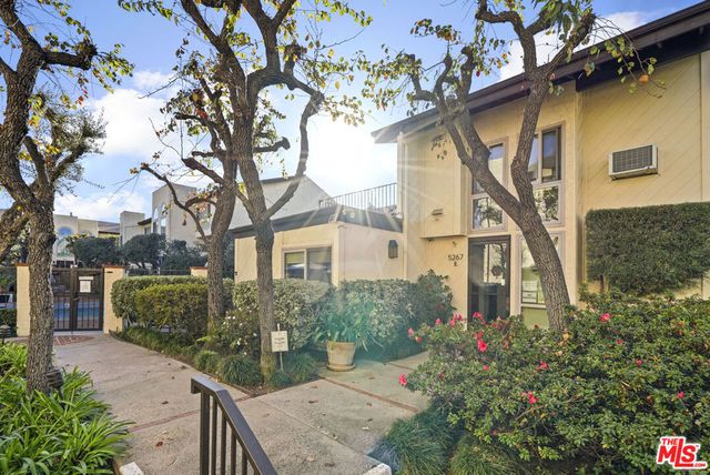 5245 Coldwater Canyon Avenue Unit C, Sherman Oaks, CA 91401