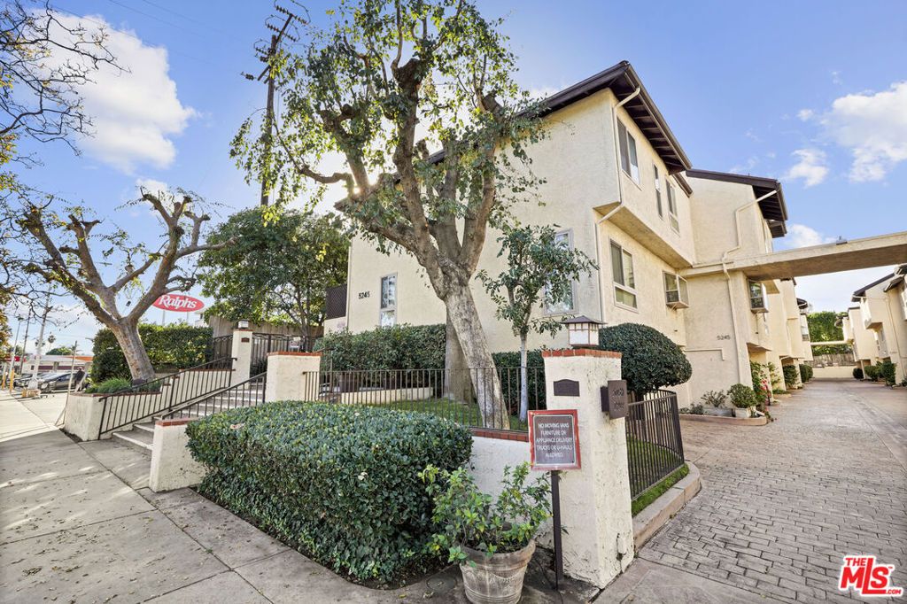 5245 Coldwater Canyon Avenue Unit C, Sherman Oaks, CA 91401