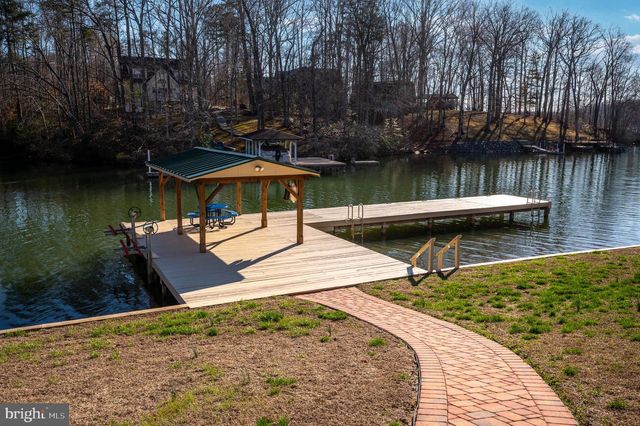 13608 ELNORA BROOKS LN, Spotsylvania, VA 22551